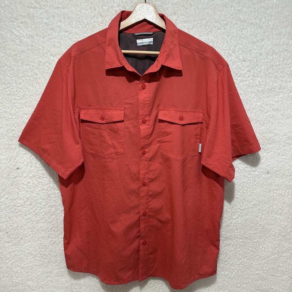 Columbia Button Front Shirt Two Pockets Short Sleeves Men's Mesh Lined Size L/G